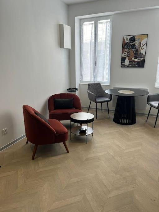 Appartement Spa 2 Pers-Couteliers-Centre Ville Moulins  Exterior photo